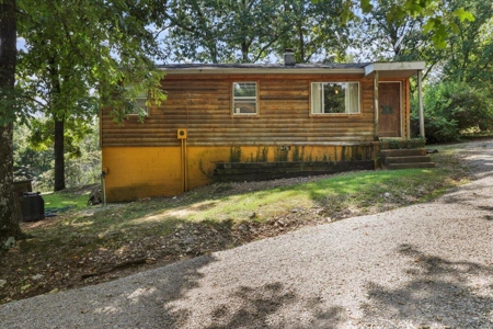 Income Producing Cabin in Alton, MO - image 12