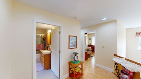 Picture Perfect Country Living - image 25