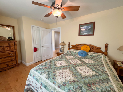 Picture Perfect Country Living - image 33