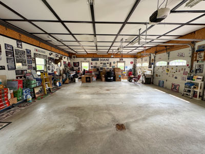 Picture Perfect Country Living - image 40