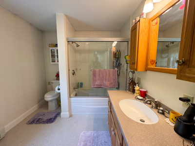 Picture Perfect Country Living - image 26