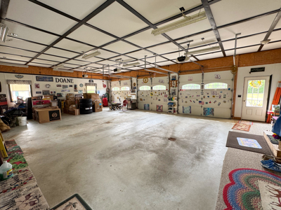 Picture Perfect Country Living - image 39