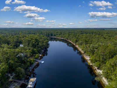 1 Acre Camping Lot for Sale in O'Brien, Florida - image 16