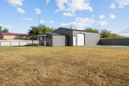 Residential / Commercial Property for Sale in Stratford OK - image 18