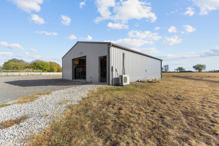 Residential / Commercial Property for Sale in Stratford OK - image 25