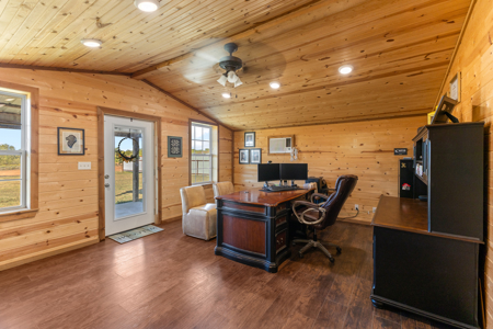 Residential / Commercial Property for Sale in Stratford OK - image 20