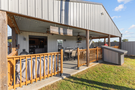 Residential / Commercial Property for Sale in Stratford OK - image 16