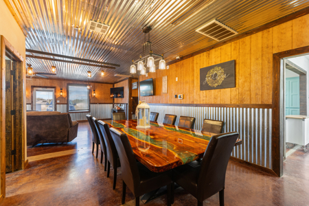 Residential / Commercial Property for Sale in Stratford OK - image 5