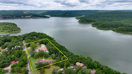 No Reserve Real Estate / Lake Lodge Auction - Cookson, Ok - image 2