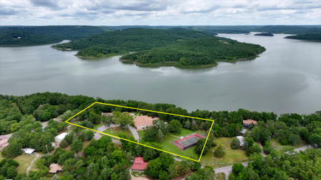 No Reserve Real Estate / Lake Lodge Auction - Cookson, Ok - image 3