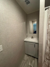 Listing 104