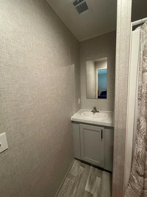 Brand new Live Oak mobile home on 3 secluded acres in Old Town