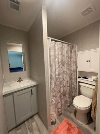 Listing 104