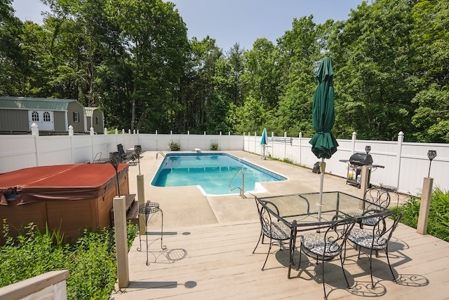 Country Home with In-Ground Pool & Hot Tub in Galax VA - image 17