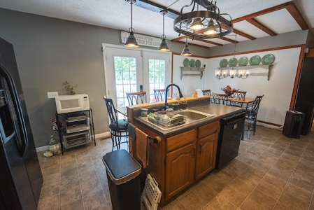 Country Home with In-Ground Pool & Hot Tub in Galax VA - image 27