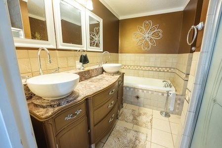Country Home with In-Ground Pool & Hot Tub in Galax VA - image 35