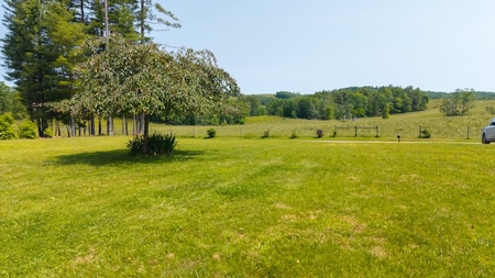 Country Home with In-Ground Pool & Hot Tub in Galax VA - image 5