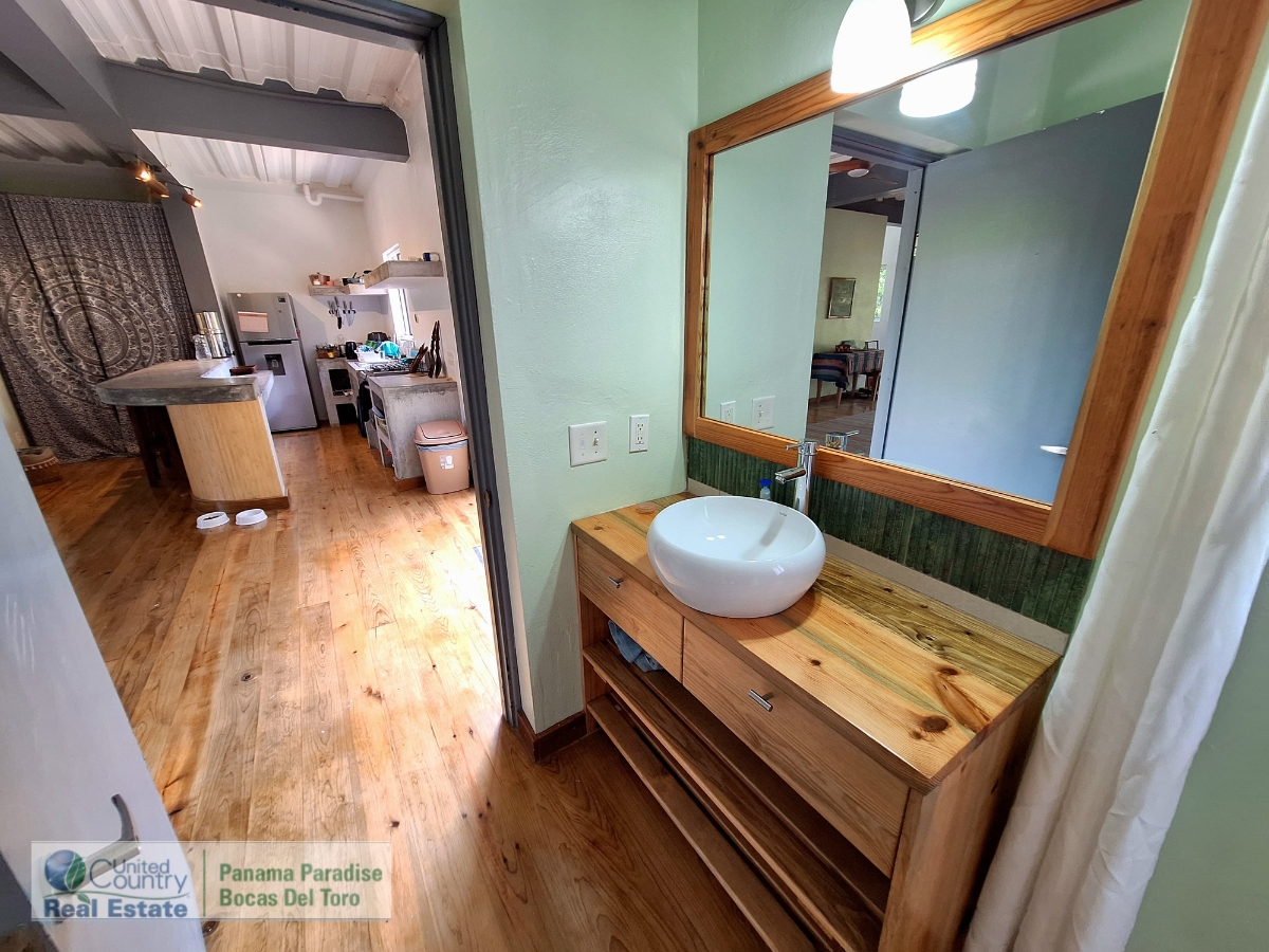 Casa Plástico — Iconic Off-Grid Eco Home, Plastic Bottle Village - 21