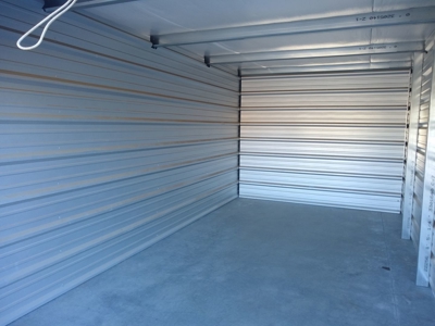 Prime Storage & Auto Property with Summitview Frontage in Tieton - image 16