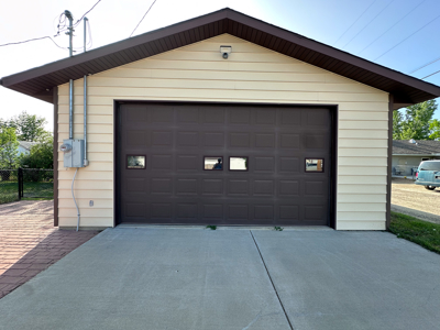 Cozy & Functional 3-Bedroom Home with Heated Shop in Glasgow, MT - image 7