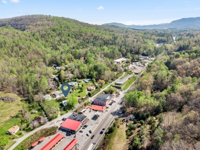 Charming Mid-Century Mountain Home–Full of Character And Updates - image 32