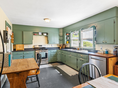 Charming Mid-Century Mountain Home–Full of Character And Updates - image 10