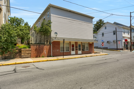 101 W. Market St, Williamstown, PA 17098 - image 8