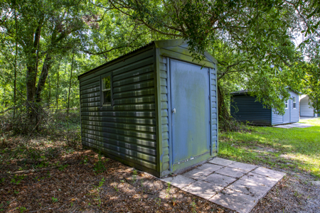 Country Home on 40 acres for Sale in Suwannee County, Florida - image 31