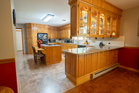 Brick Ranch for Sale at Auction in Floyd VA - image 20