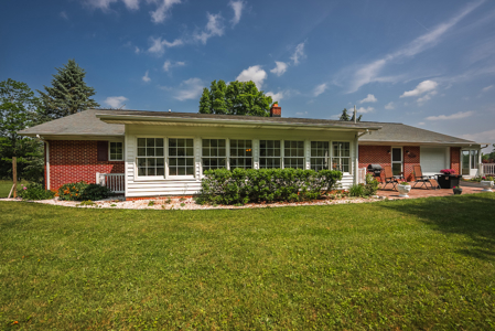 Brick Ranch for Sale at Auction in Floyd VA - image 7