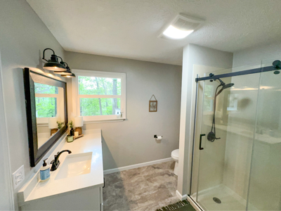 Rural Country Home with Acreage in Mountain Home Arkansas - image 6