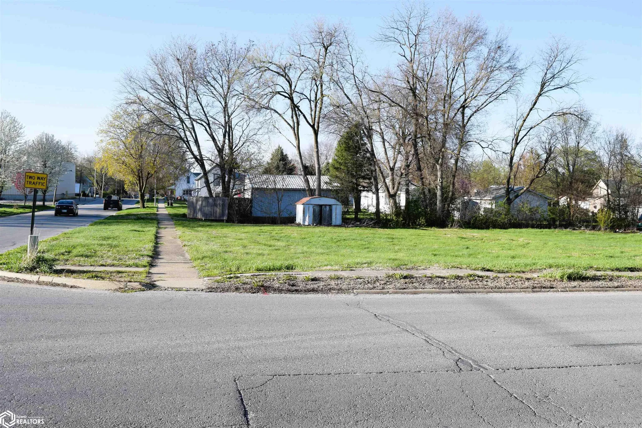 512 Cyclone Ave., Harlan,IA