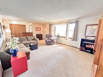 Clean & Affordable Home for Sale in El Dorado Springs, Missouri - image 6