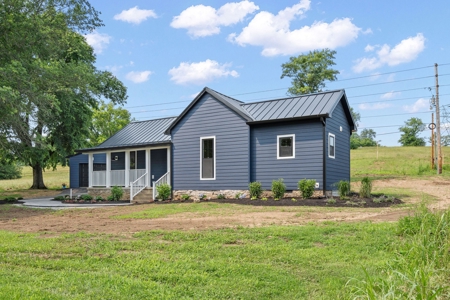 Timeless Beauty, Modern Upgrades, Renovated Farmhouse - 1.8 Acres - image 3