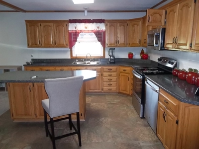 Exceptional Country Property for Sale in Chanute, KS - image 20