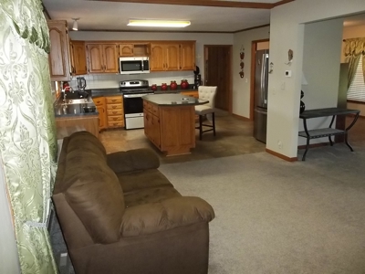 Exceptional Country Property for Sale in Chanute, KS - image 19