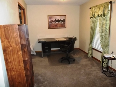 Exceptional Country Property for Sale in Chanute, KS - image 24