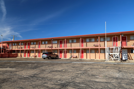 Investment Opportunity Lone Star Motel with 20 keys - image 3