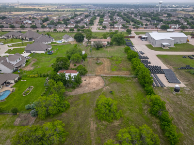 Area Growing, Great Investment in Justin Texas - image 24