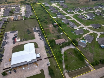 Area Growing, Great Investment in Justin Texas - image 5