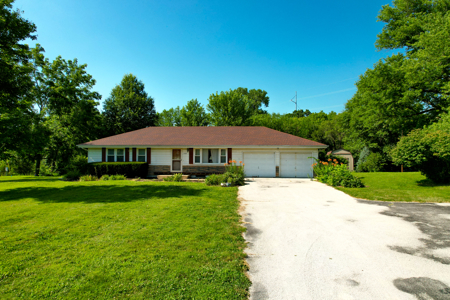 Online Auction home in Smithville, MO - image 6