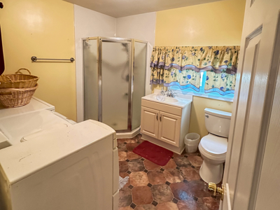 Online Auction home in Smithville, MO - image 12