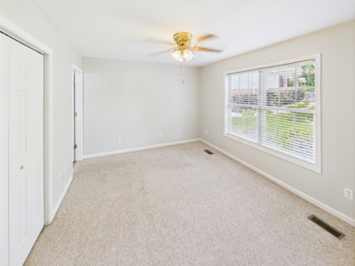 Brick/Vinyl Townhome for Sale in Hickory, NC! - image 13