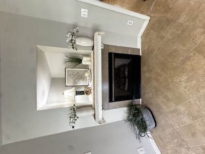 Brick/Vinyl Townhome for Sale in Hickory, NC! - image 18