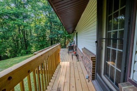 Country Home with Barn on 30± Acres – 3BR 3BA - image 17