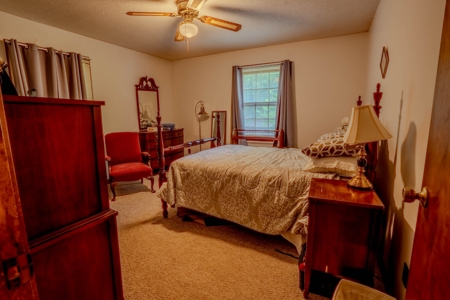 Country Home with Barn on 30± Acres – 3BR 3BA - image 33