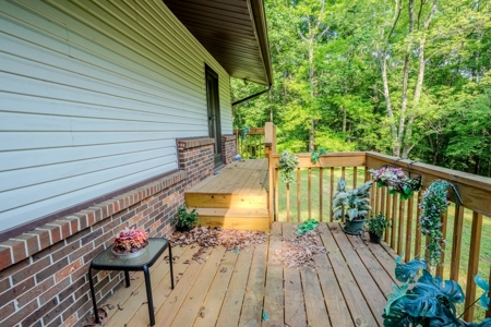 Country Home with Barn on 30± Acres – 3BR 3BA - image 23