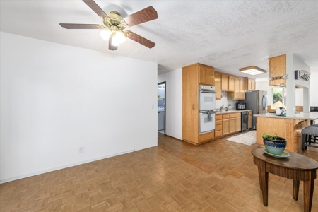 Winters, California Single Story Home for Sale - image 10