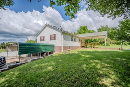 Country Home and 5 +/- Acres Lawrenceburg Tennessee - image 21