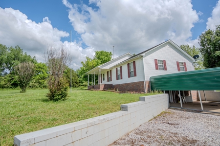 Country Home and 5 +/- Acres Lawrenceburg Tennessee - image 7